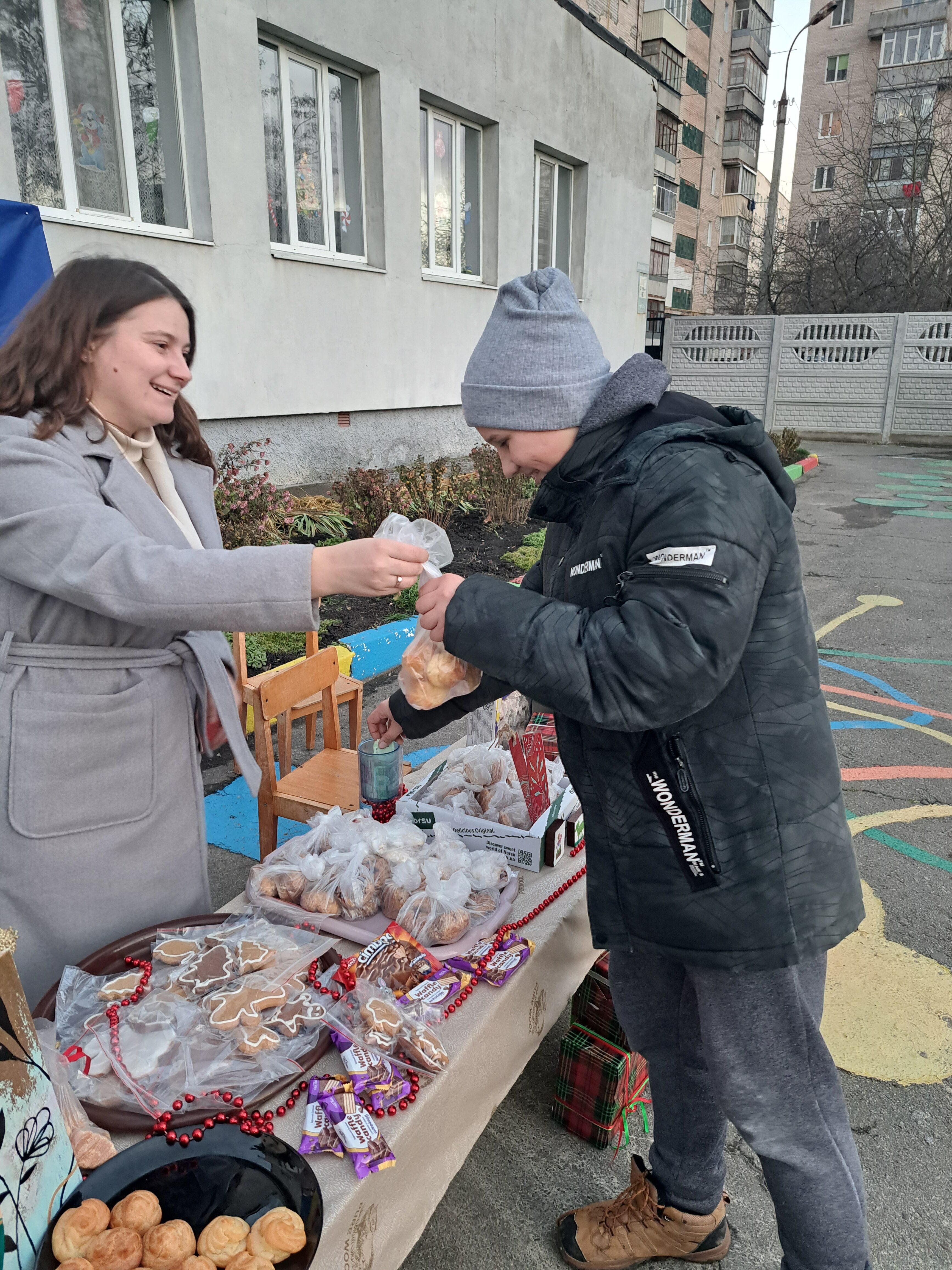 Благодійний ярмарок на підтримку ЗСУ